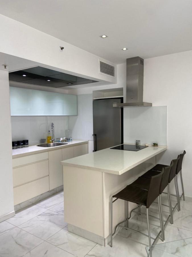 Amazing Suite On The Sea-סוויטה מדהימה על הים Bat Yam Exterior foto